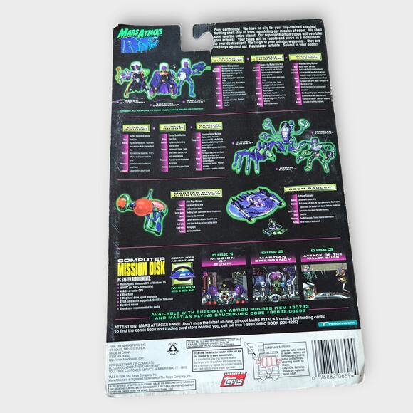 1990s Mars Attacks Supreme Commander Action Figure- Vintage – Topps – New in Box - Picture 7 of 7